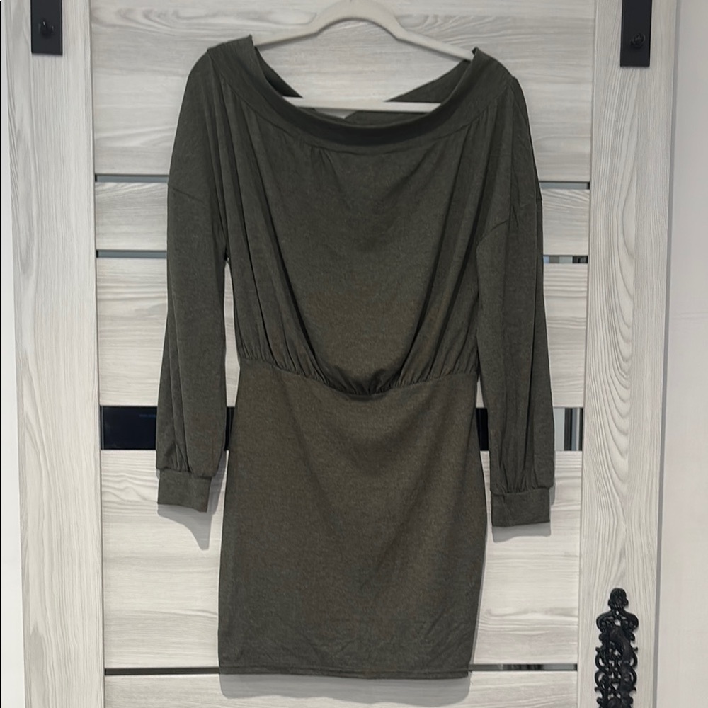 Elegant Olive Green Women's Dress